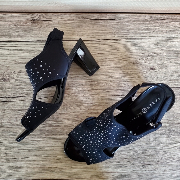 BNIB Karen Scott Dalinaa Sandals - Picture 4 of 13
